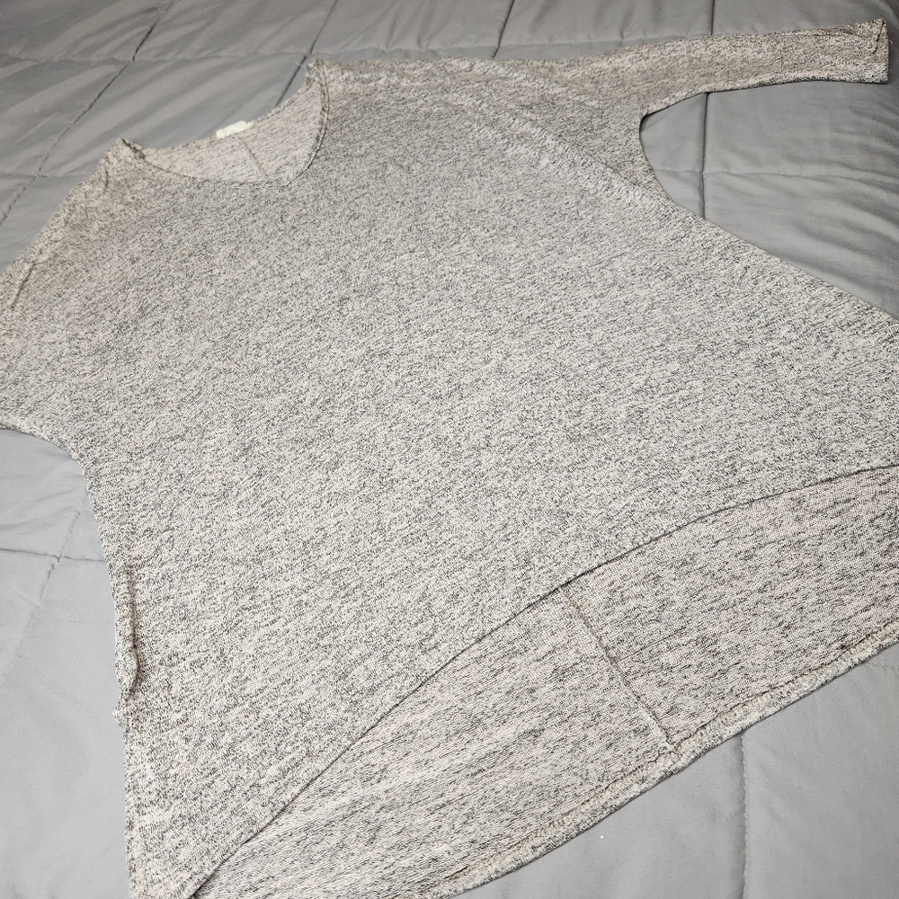 Prospect Boulevard Brooklyn, New York Heathered Long Sleeve Top